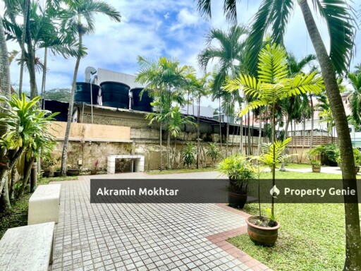 FREEHOLD, GROUND FLOOR, FACING POOL & 1 PARKING | Catalina Villa Condominium