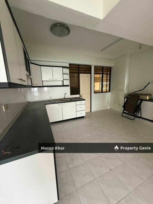 GRANDVIEW CONDOMINIUM 1200sf BARE UNIT TANJONG TOKONG
