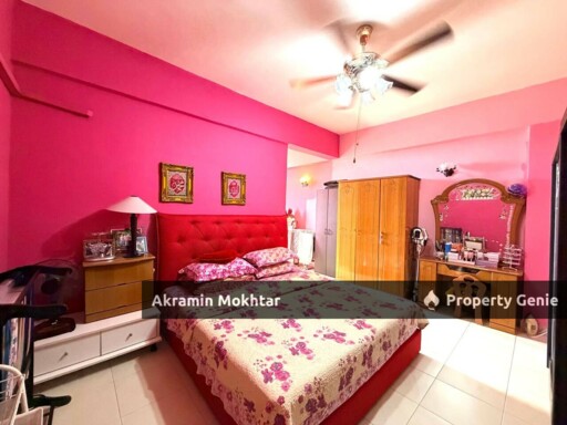 FREEHOLD, RENOVATED & 1 PARKING | NILAM PURI CONDOMINIUM BANDAR BUKIT PUCHONG 2 PUCHONG
