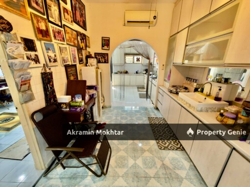 Freehold & Renovated | 2 Storey Terrace Jalan Indah Taman Selayang Indah, Selayang Selangor