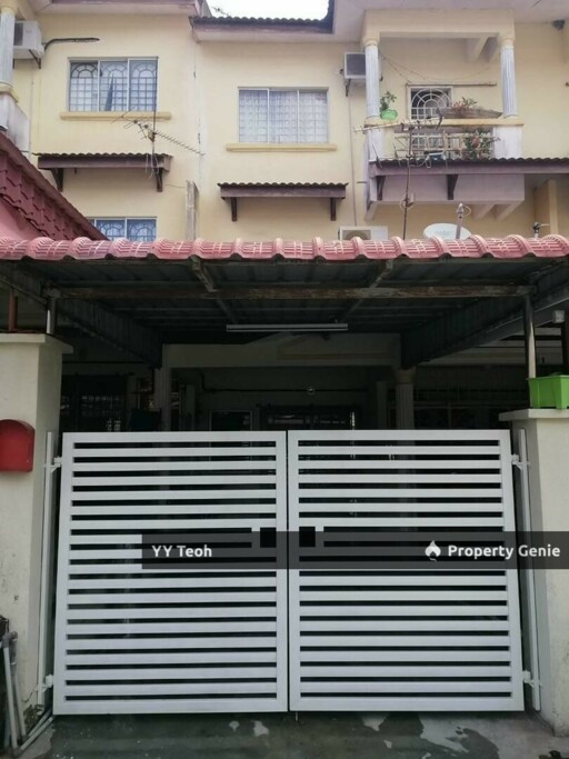 Bukit Cheng 1.5 Storey Townhouse｜GROUND FLOOR