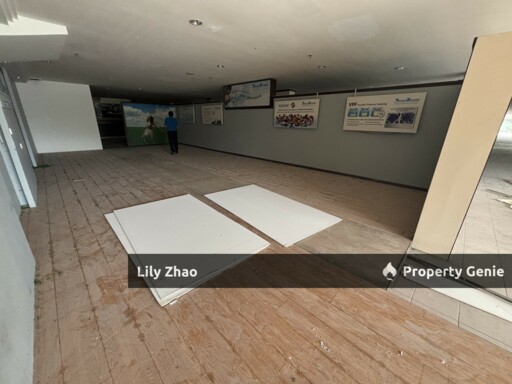 Night Club / Pub / Wine Bar / Karaoke / Night Life Business Commercials Space and Offices for Rent, 1st Floor 17,500 Sq ft, Kepayan, Near Airport Kota Kinabalu, Sabah