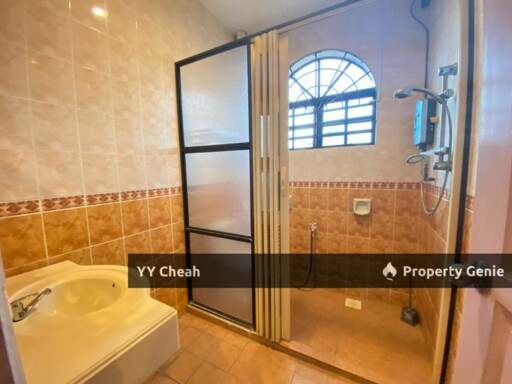 Bercham Ipoh 2 Storey semi-D Huge Size 35x100 Great Location