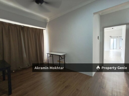 Partially Furnished & 2 Parking | Penthouse @ Vista Millennium Condominium, Puchong Perdana FOR SALE!