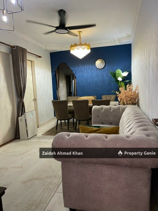 PANGSAPURI NURI BANDAR BUKIT MAHKOTA UNTUK DISEWA TINGKAT 3 AIRCOND DAN KITCHEN CABINET PARKING 2