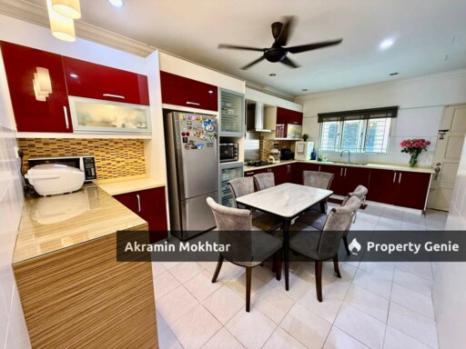 2 Storey Terrace Jalan Kristal, Seksyen 7, Shah Alam.