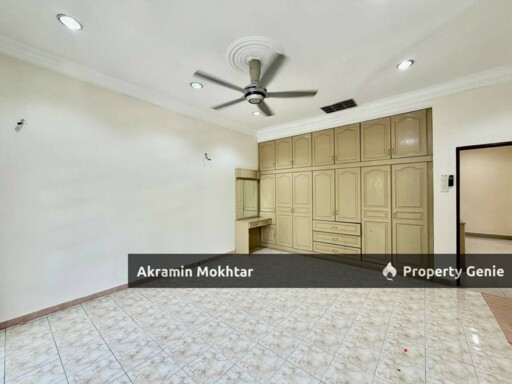 Corner Lot Facing Open Double Storey Semi D  Seksyen 9 Shah Alam