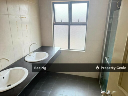 Taman Laguna @ Perling Double Storey Superlink For Rent