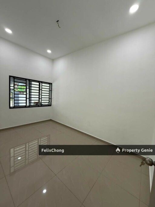 Taman Aman 1 Sty Terrace,Jalan Dahlia,Senai,Renovated,Extend