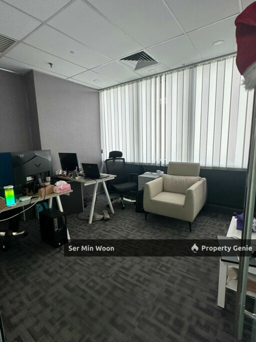 Menara Suezcap Office Space for Rent Nearby LRT KL Gateway - Universiti
