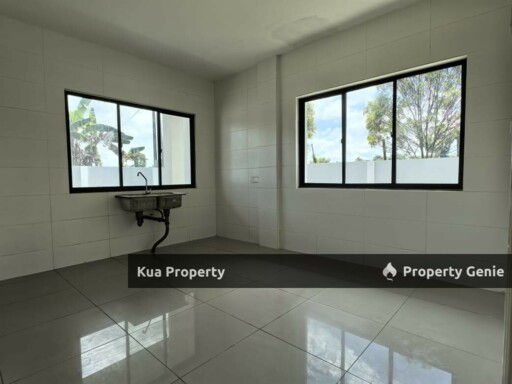 Aurora Height Moyan Double Storey Corner Terrace House for Sale