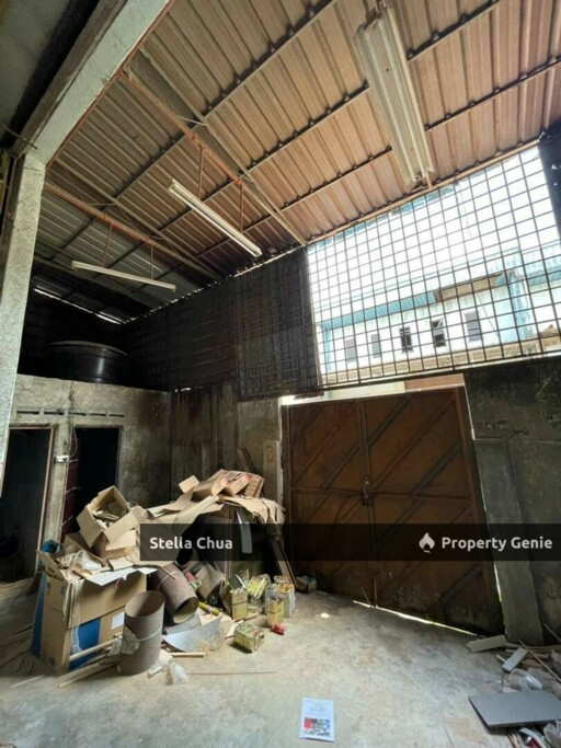 🌈For RENT 1.5 Storey Factory 📍Jalan Mutiara Emas 7/x @Mount Austin Factory