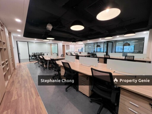 KLCC Office Fully-Furnished Newly-Renovated | Wisma UOA Centre, Kuala Lumpur | Monorail LRT MRT
