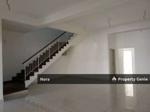 Laman Azalea, Nilai Impian, Partly Furnished for Sale