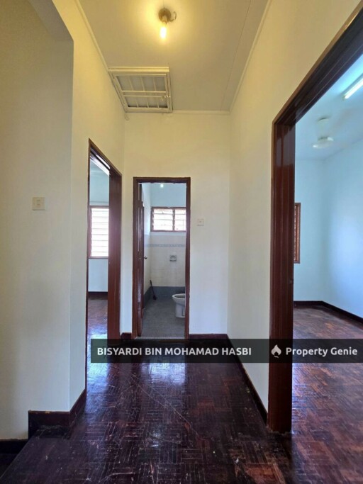 2 STOREY TAMAN PINGGIRAN  USJ 1 SUBANG JAYA