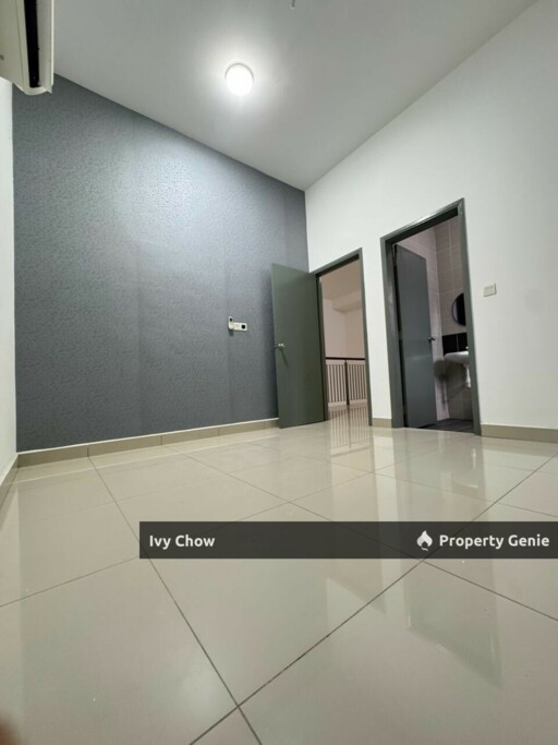 Taman Seri Austin Cluster house for rent