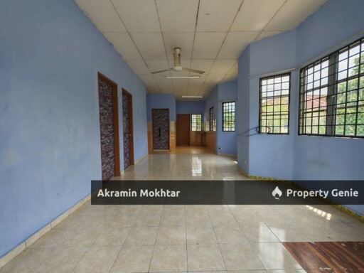 End Lot Single Storey Terrace House @ PKNS Antara Gapi.