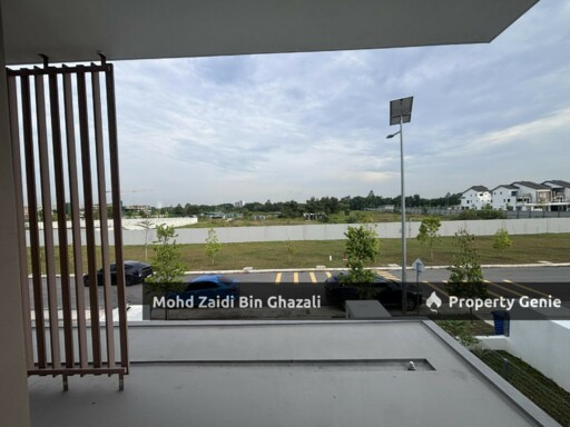 PARTIAL FURNISHED 4-BEDROOMS 2-STOREY TERRACE @ ENSO WOODS, GAMUDA COVE
