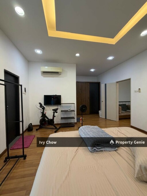 Double Storey Cluster Kempas Indah Rent