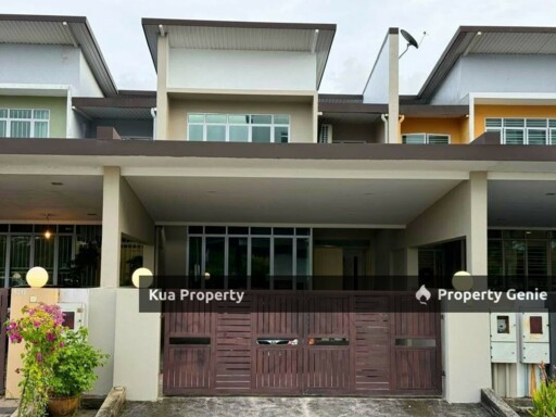 Double Storey Terrace House for Rent at Pine Square, Batu Kawa