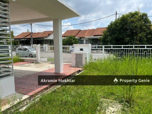 Single Storey Semi-D (with extra Land) Taman Indah Puteri, Sepang