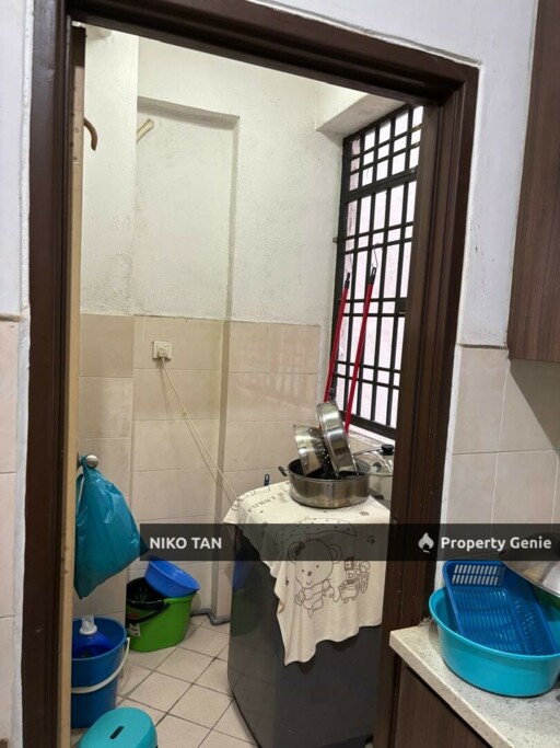 Bayu Puteri 1 Apartment With 24Hours GnG Permas Jaya For Sale