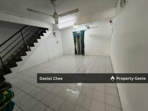 Menglembu Kledang Double Storey House for Rent
