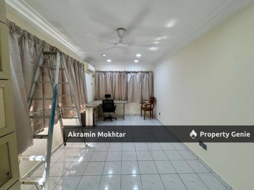 Double Storey Semi-D Seksyen 9, Shah Alam