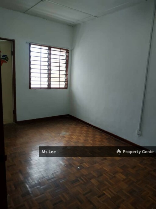2 Storey house-Bandar Country Homes @ Rawang-Ready 15/10 or 30/10