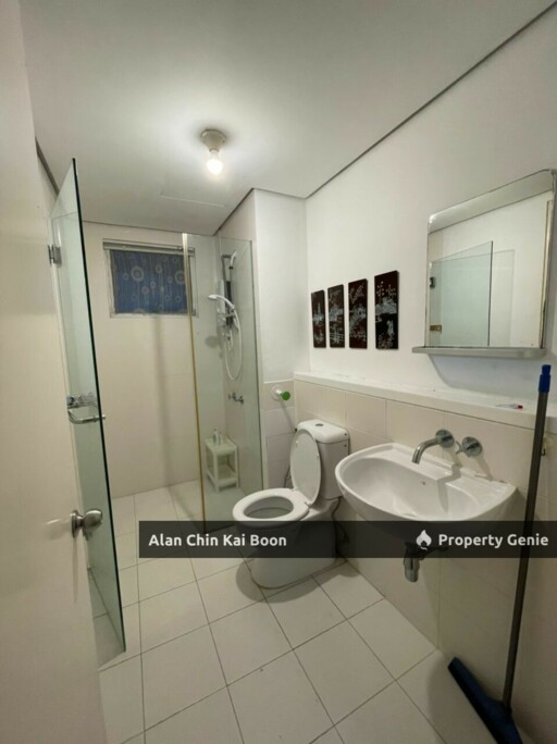 One Jelatek Residence Fully Furnished Condominium  with 2 Car Park Walking Distance to LRT Station