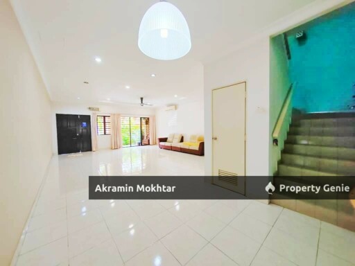 RENOVATED & PARTIALLY FURNISHED | DOUBLE STOREY BANDAR NUSAPUTRA PRECINCT 1 (BALI) PUCHONG