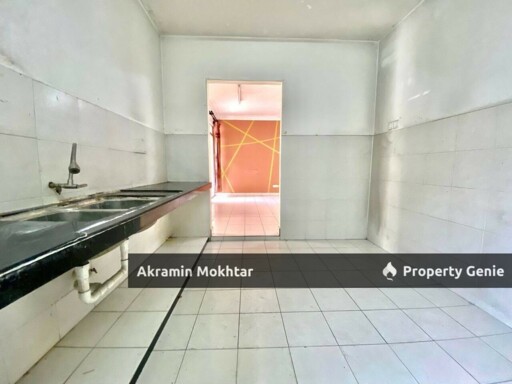 Freehold, Level 1 & 1 Parking | Apartment Teratai@Taman Sutera, Kajang
