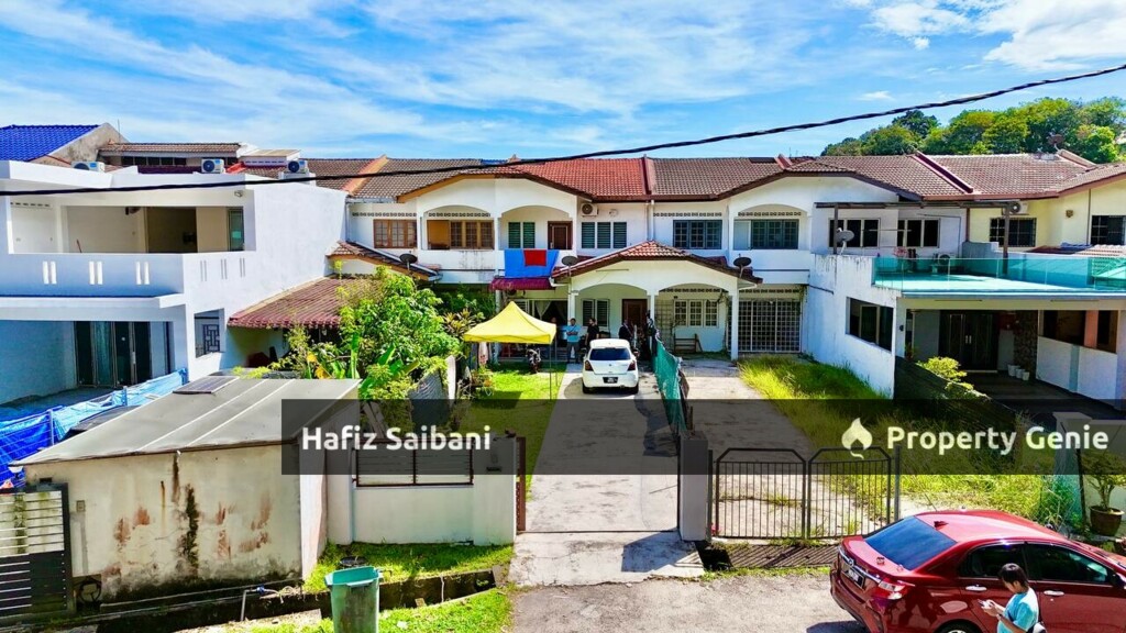 Double Storey Taman Sri Andalas Klang