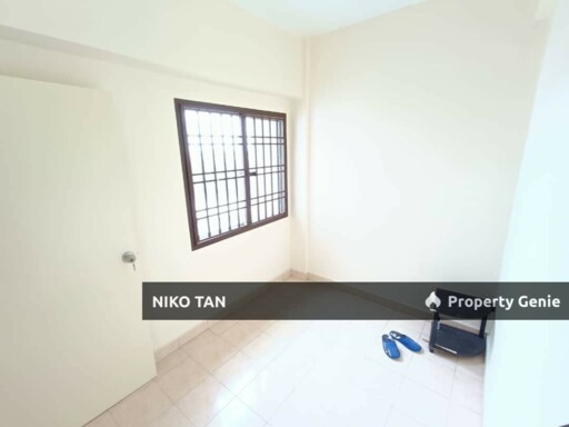 Apartment Bayu Puteri 3 Corner Unit For Rent