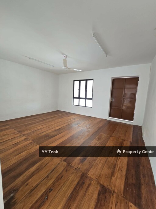 Tengkera Double Storey Shophouse