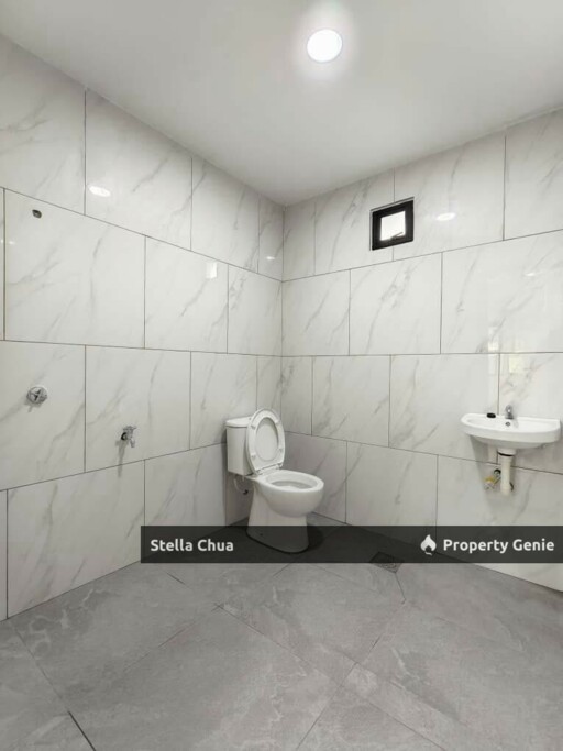 For SALE 🏡Double Storey Terrace House📍Jalan Rimbun 14@Bandar Seri Alam