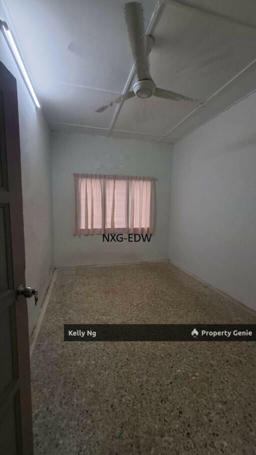 Double Sty House At Taman Bayu Perdana Klang For Rent