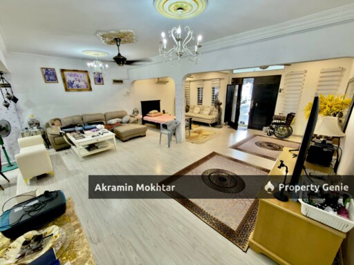 Freehold & Renovated | 2 Storey Terrace Jalan Indah Taman Selayang Indah, Selayang Selangor