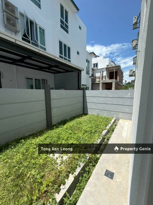 2.5 Storey Semi-D For Sale @ Klebang Utama Phase 3