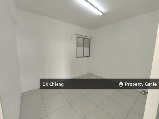 Calisa Residence Rent, 3 Rooms Partly Furnished, Taman Mas Puchong