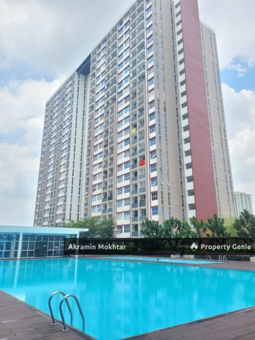 FREEHOLD, RENOVATED & 2 PARKING | Selangorku Pr1ma Lakefront Homes @ Cyberjaya
