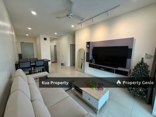 BDC Woodlands GEM SUITES Apartment For Sale!