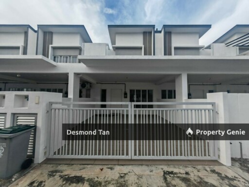 2 Storey Bayu Sutera,Hijayu,Sendayan,Suriaman (Iron Grill have) (Ready Move In)