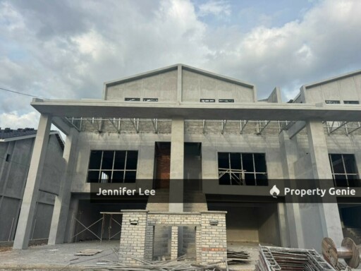 3 Storey Terrace House with Multi-Purpose Floor, Bandar Baru Lapangan, Soon Choon, Ipoh