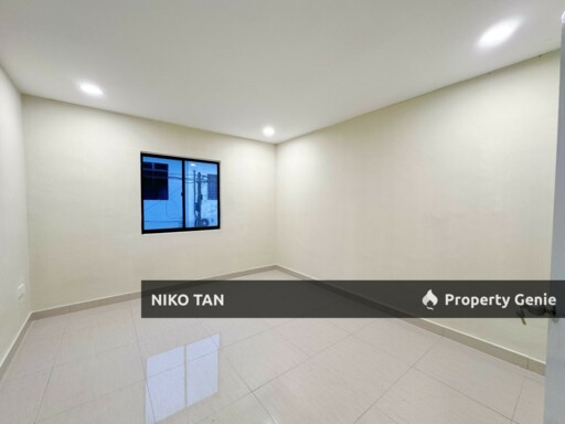 Jalan Timur Double Storey With Unblock View Skudai For Sale