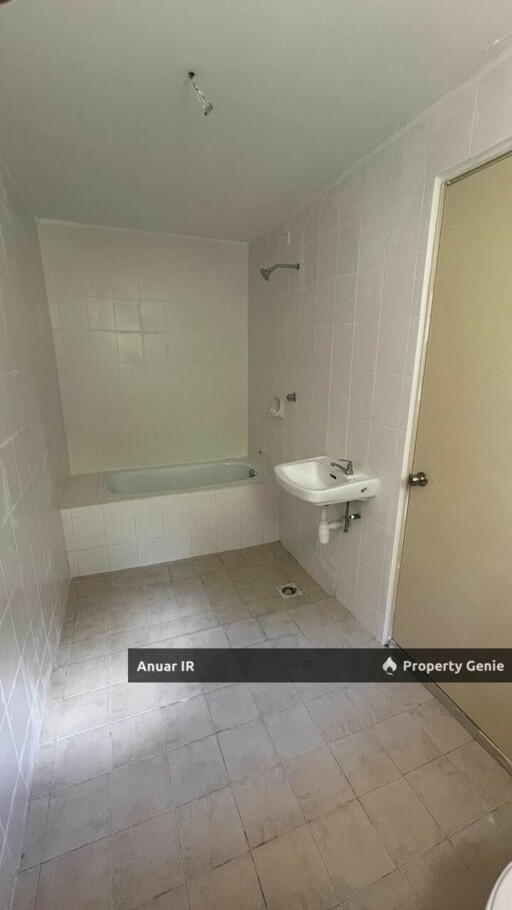 Bungalow Tasik senangin Semenyih