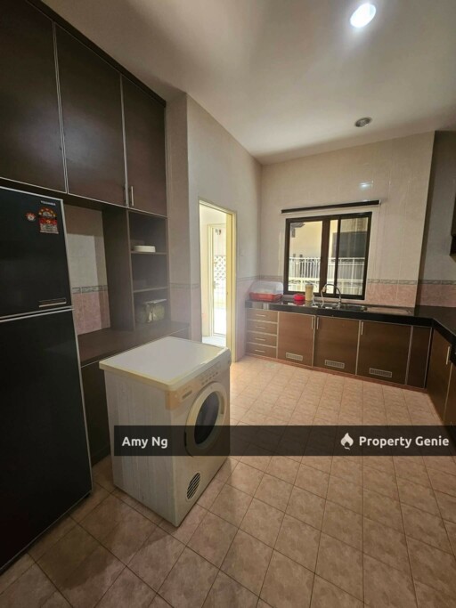 3.5 Storey Semi D For Sale Taman Lembah Meru