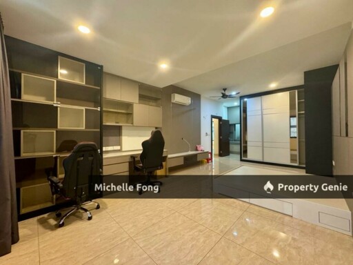 Horizon Hills @ The Hills / 2 Storey Bungalow / Fully Renovated / Gated Guarded