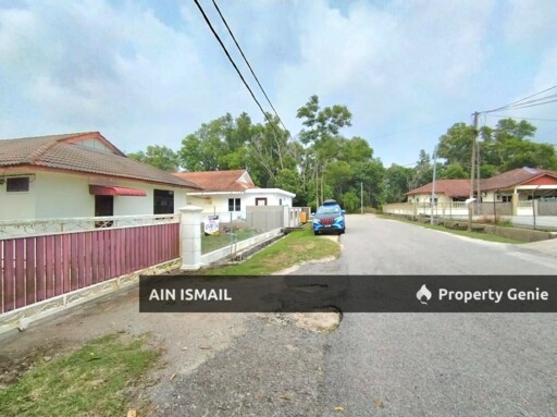 BANGLO TAMAN PERDANA, PERAMU PEKAN, PAHANG