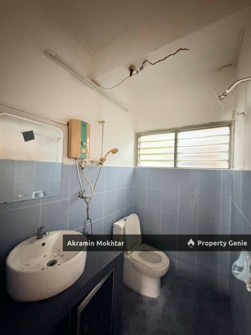 Corner Lot 2-Storey Terrace Taman Ampang Indah